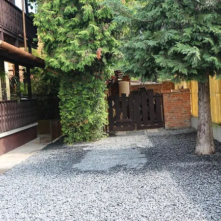 Emi Vendeghaz Gæstehus Balatonszárszó