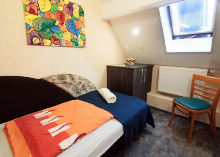 艾米温德嘉斯旅馆 招待所 Balatonszárszó